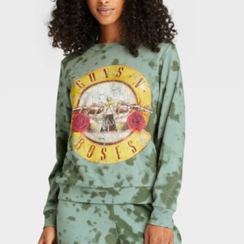 🌙 Guns N’ Roses Green Tie-Dye Sweater